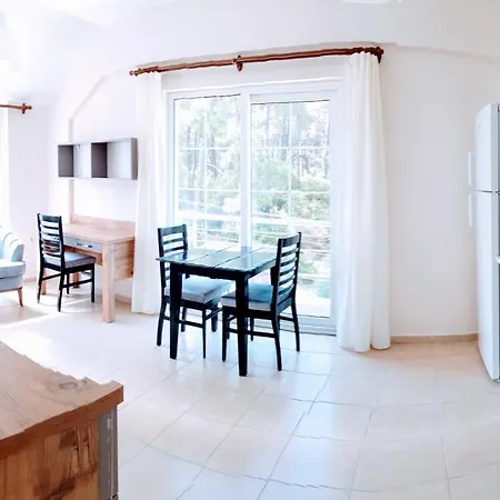 Apartmen In квартира между лесом и морем в кемере * Kemer