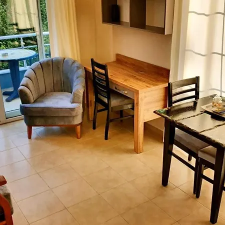 Apartament Apartmen In квартира между лесом и морем в кемере *