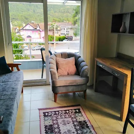 Apartmen In квартира между лесом и морем в кемере Kemer