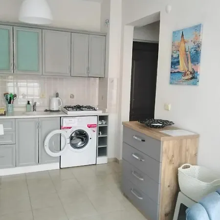Apartmen In квартира между лесом и морем в кемере *