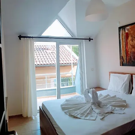 Apartmen In квартира между лесом и морем в кемере Διαμέρισμα