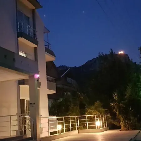 Apartmen In квартира между лесом и морем в кемере